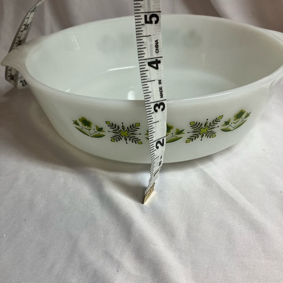 Anchor Hocking Fire King White and Green Bakeware Dish - Picture 9 of 11
